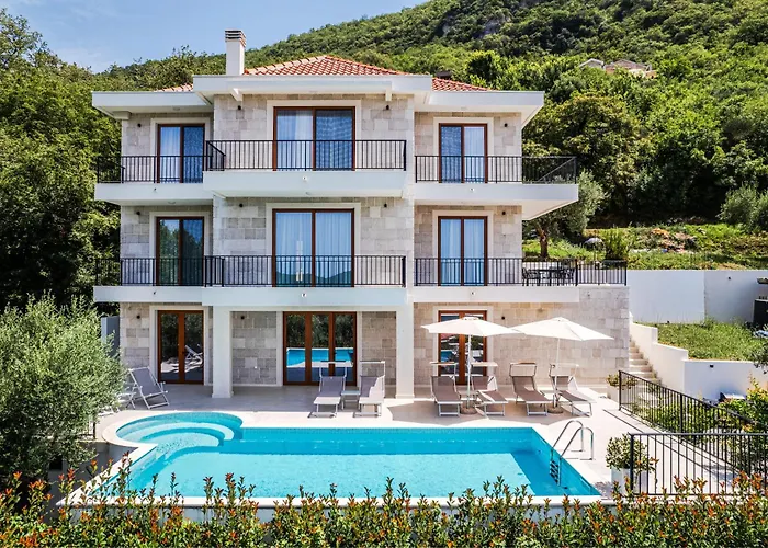 Villa Fotinia